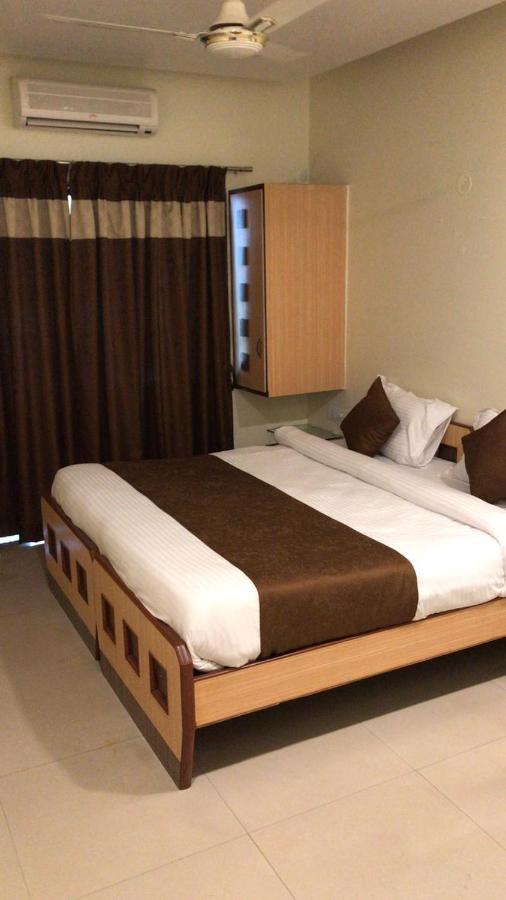 Aquarius Resort Gorhe Khurd エクステリア 写真